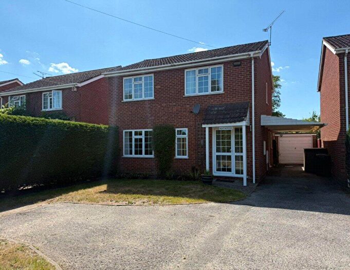 4 Bedroom Detached House To Rent In Stratford Road, Ash Vale, Aldershot, GU12