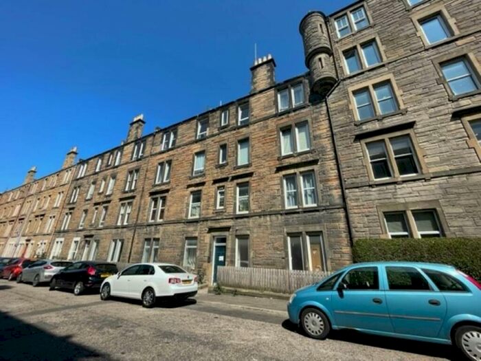 1 Bedroom Flat To Rent In Dalgety Avenue, Edinburgh, EH7