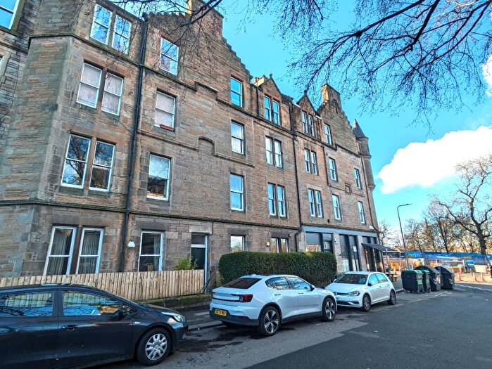 3 Bedroom Flat To Rent In Marchmont Crescent, Marchmont, Edinburgh, EH9