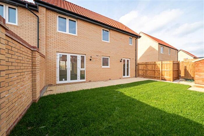 4 Bedroom Detached House To Rent In Bedroom Detached House In Runway, Sudbury, CO10