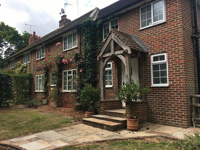 4 Bedroom Semi-Detached House For Sale In Truslers Hill Lane, Albourne, BN6