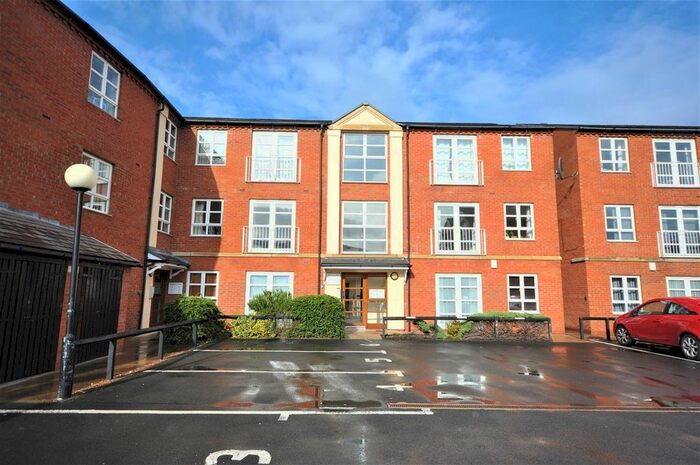 2 Bedroom Flat To Rent In Martins Court, York, YO26