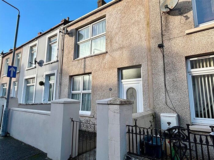 3 Bedroom Terraced House For Sale In Dewsland Street, Milford Haven, Pembrokeshire, SA73