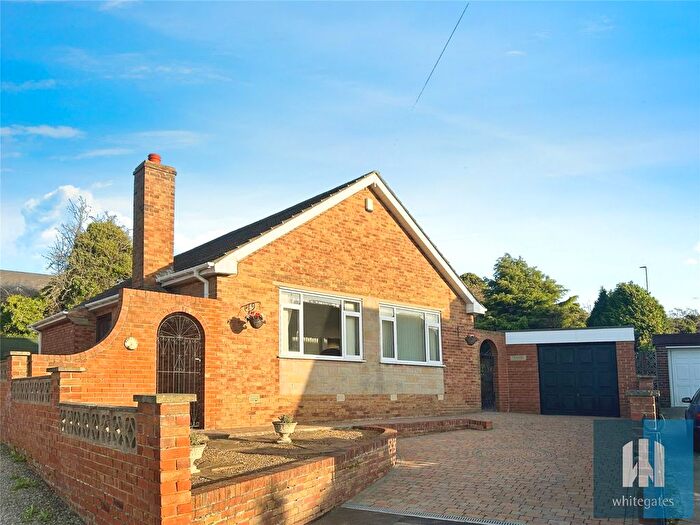 3 Bedroom Bungalow For Sale In Lincoln Crescent, South Elmsall, Pontefract, WF9