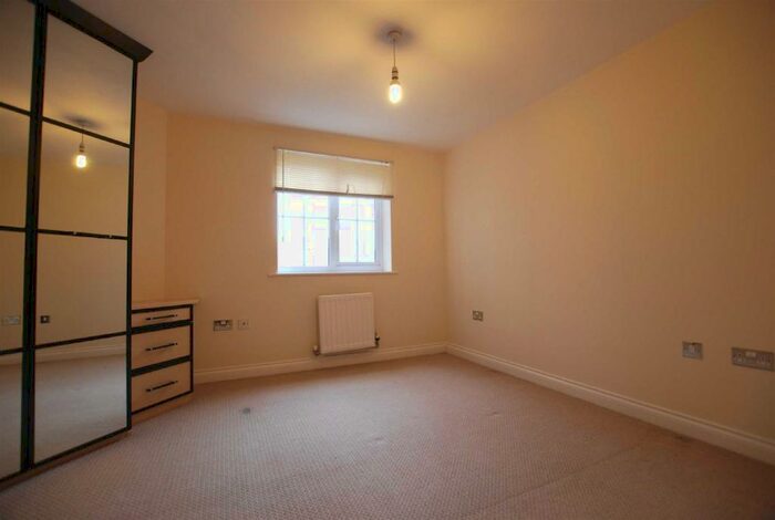 2 Bedroom Apartment To Rent In Derby Court, Bury, BL9