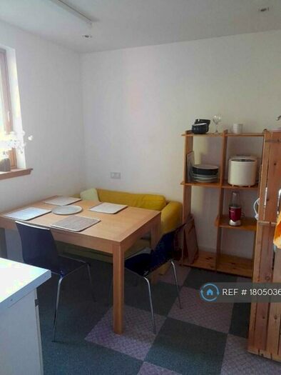 2 Bedroom Maisonette To Rent In Whitehall Terrace, Aberdeen, AB25