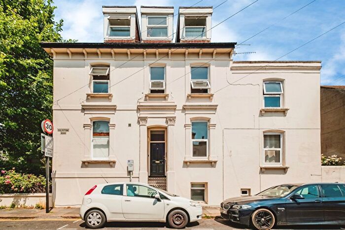 Studio For Sale In Sackville Road, Hove, BN3