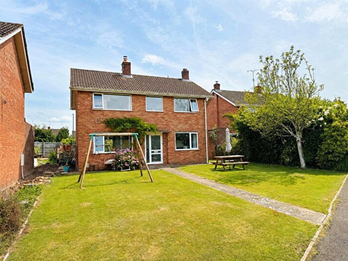 4 Bedroom Detached House For Sale In Orchard Rise, Tibberton, GL19
