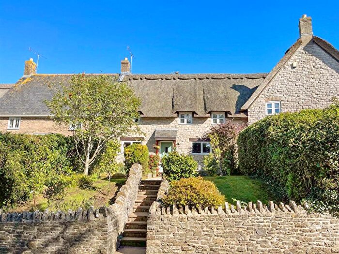 4 Bedroom House For Sale In Chapel Lane, Osmington, Weymouth, DT3