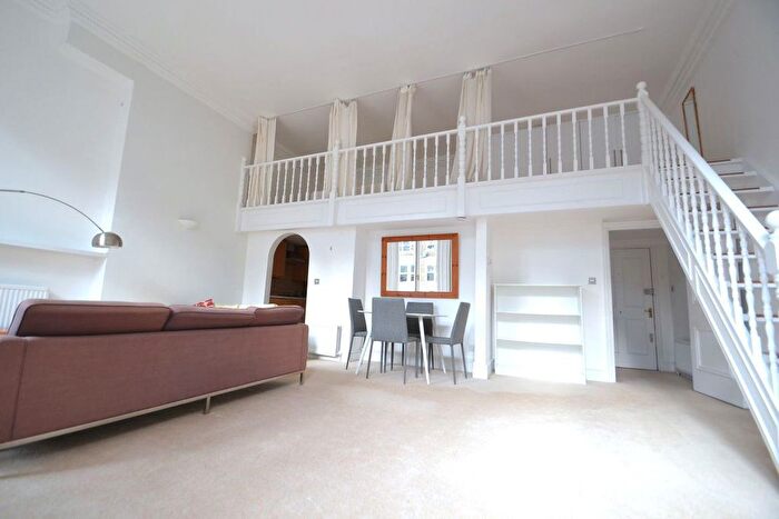 1 Bedroom Flat To Rent In Warrington Crescent, London, W9