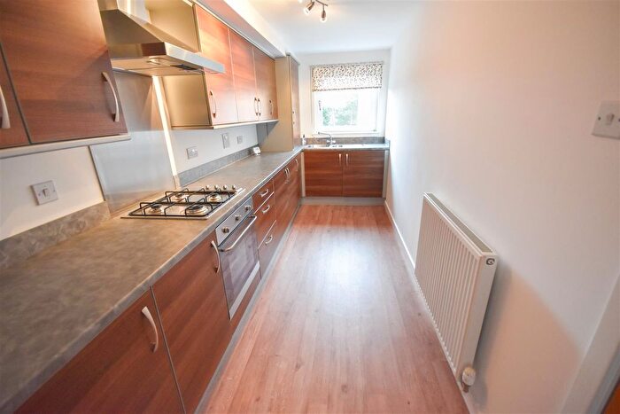 2 Bedroom Flat To Rent In Caledonia Street, Clydebank, G81