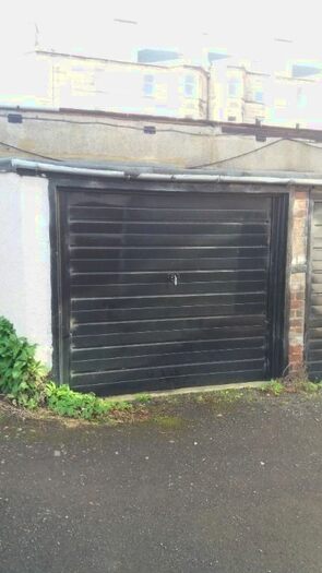 1 Bedroom Garage / Parking To Rent In Woodburn Terrace, Morningside, Edinburgh, EH10