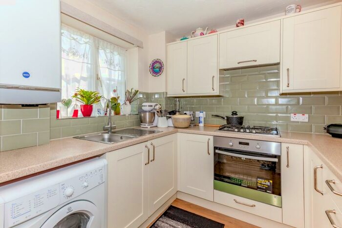 2 Bedroom Terraced House To Rent In Nightingale Avenue, Oxford, OX4