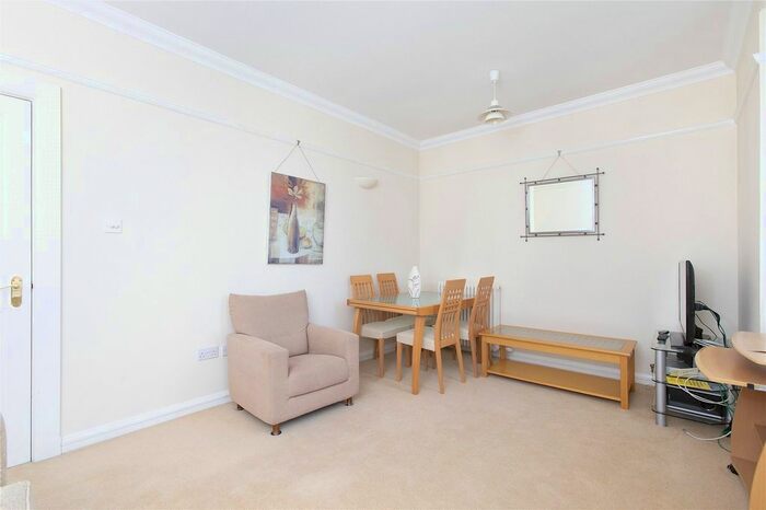 1 Bedroom Flat To Rent In East Suffolk Park, Newington, Edinburgh, EH16