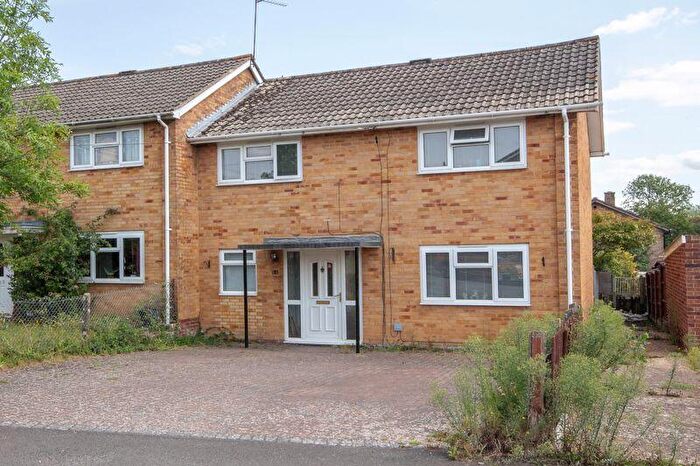 3 Bedroom End Of Terrace House For Sale In Hounsdown, SO40