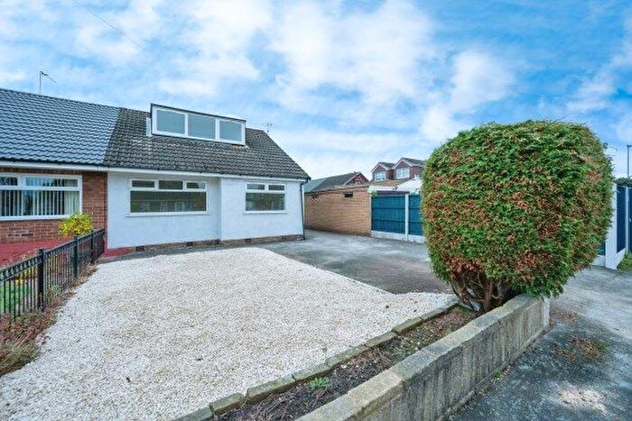 3 Bedroom Bungalow To Rent In Groarke Drive, Penketh, Warrington, WA5