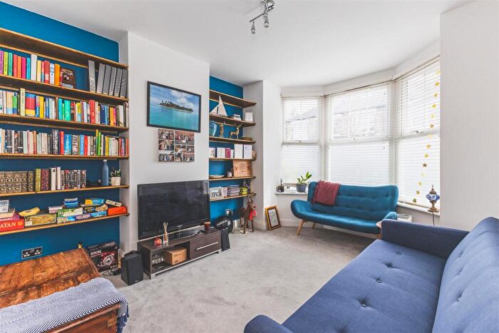 2 Bedroom Terraced House To Rent In Leopold Road, East Finchley, N2