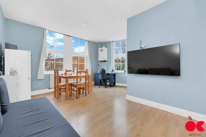 1 Bedroom Flat To Rent In High Road Leyton, London, E10