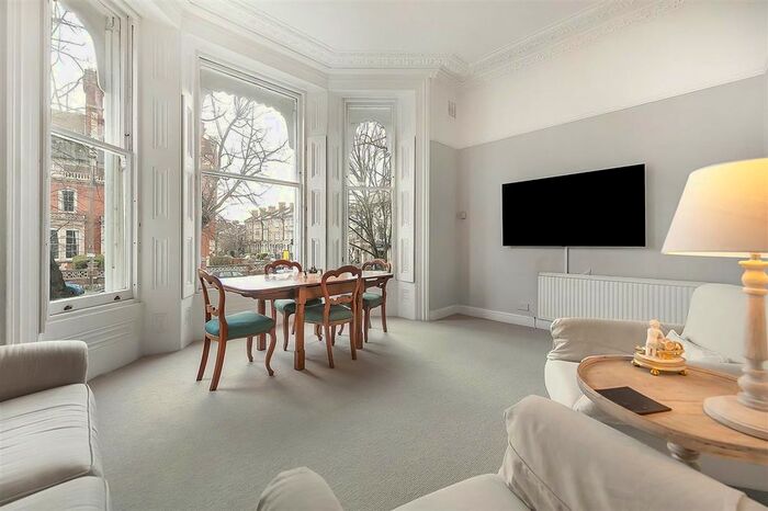 2 Bedroom Flat To Rent In Nightingale Lane, London SW12