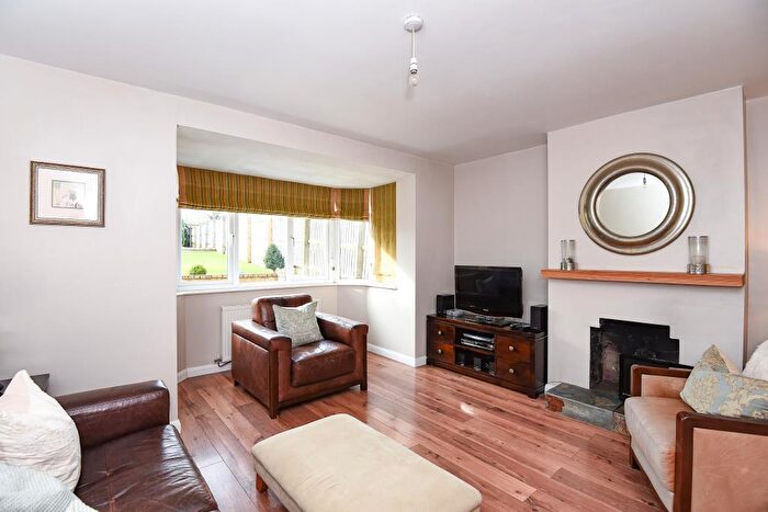 3 Bedroom Semi-Detached House To Rent In Chipping Warden, Banbury, OX17