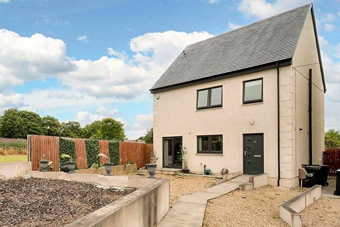 4 Bedroom Detached House For Sale In Lennymuir, Edinburgh, EH12