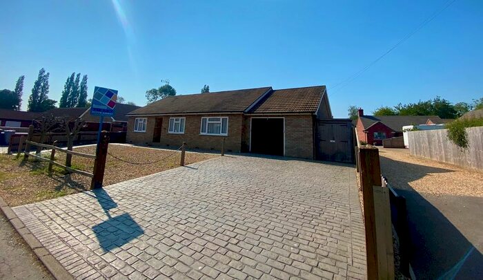 3 Bedroom Detached Bungalow To Rent In Ford Lane, Morton, Bourne, PE10