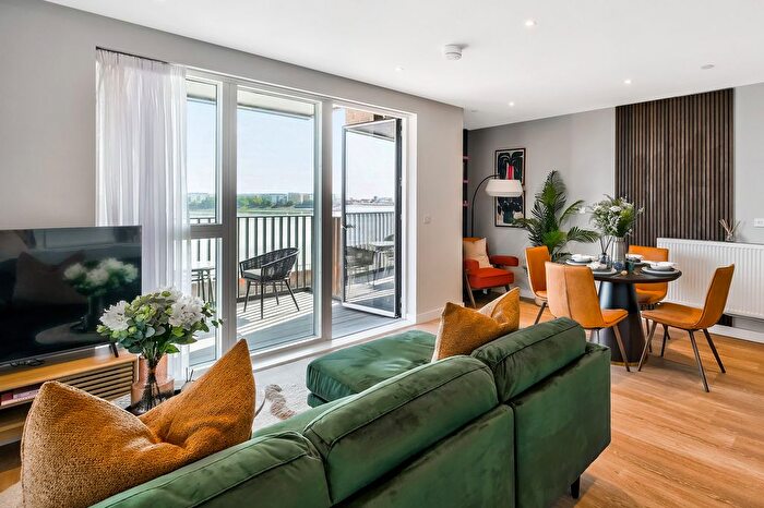 2 Bedroom Flat For Sale In Upper Dock Walk, Royal Albert Wharf, Newham, E16