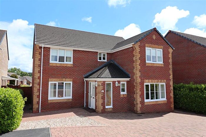 4 Bedroom Detached House For Sale In Glenfields Road, Haverfordwest, SA61