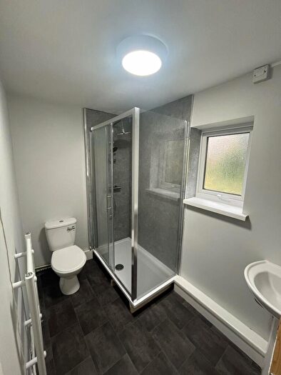 5 Bedroom Terraced House To Rent In North Luton Place, Cardiff, CF24