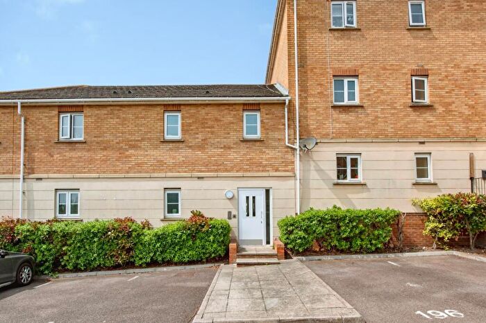 1 Bedroom Flat For Sale In Ambleside, Purfleet-on-Thames, Essex, RM19
