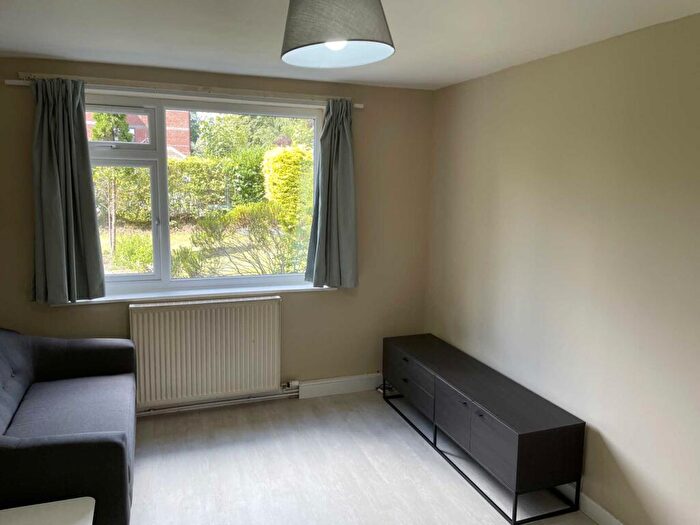 1 Bedroom Flat To Rent In Wilbraham Road, Manchester, M16