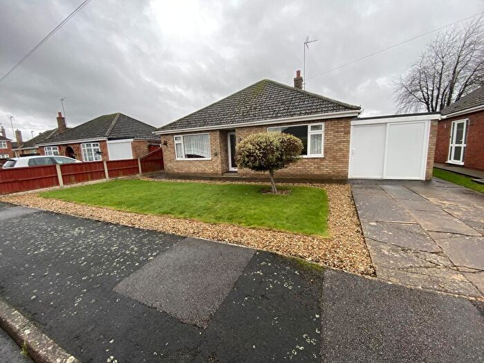 3 Bedroom Detached Bungalow For Sale In Manor Drive, Holbeach, PE12