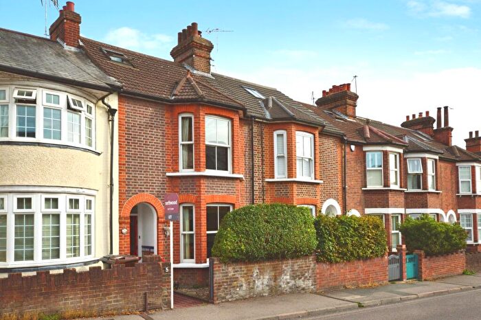 3 Bedroom Terraced House To Rent In Watsons Walk, St Albans, AL1