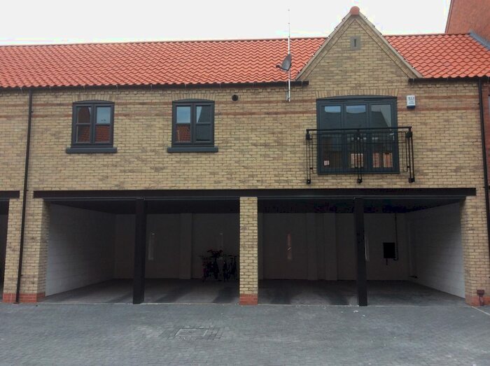 2 Bedroom Flat To Rent In Horners Square, Hull, HU1