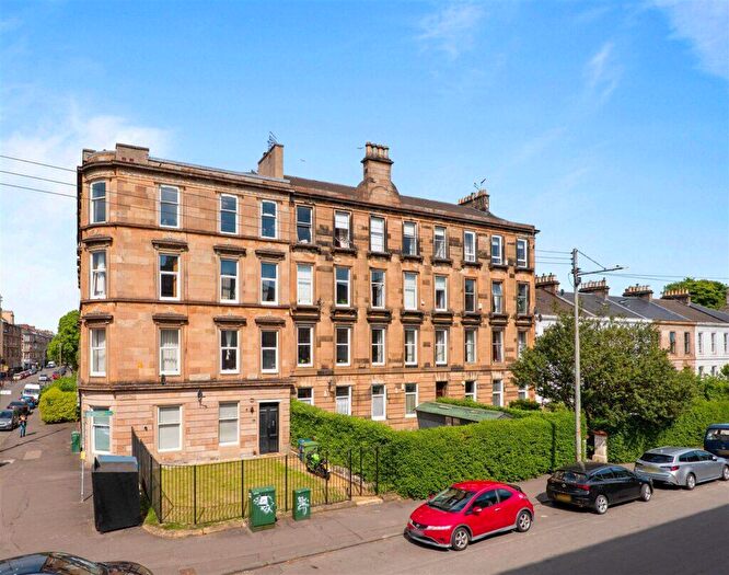 2 Bedroom Flat For Sale In /, Queen Mary Avenue, Queen’s Park, G42
