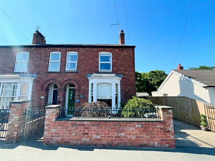 2 Bedroom Semi-Detached House For Sale In Eastfield Road, Louth, LN11