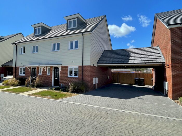 4 Bedroom House To Rent In Goldcrest Drive, Sayers Common, Hassocks, BN6