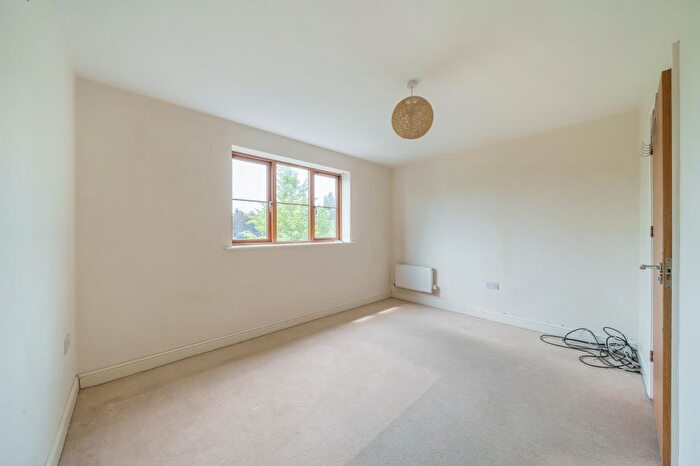 2 Bedroom Apartment To Rent In Vaughan House, Buckinghamshire, HP11
