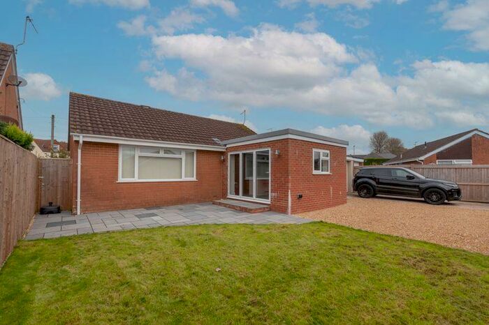 2 Bedroom Bungalow To Rent In Yeovil, BA21