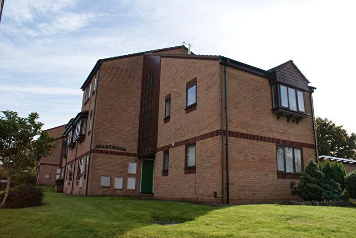 1 Bedroom Apartment For Sale In North Street, Nailsea, Bristol, Somerset, BS48