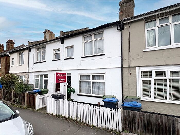 3 Bedroom Terraced House For Sale In Red Lion Road, Surbiton, KT6