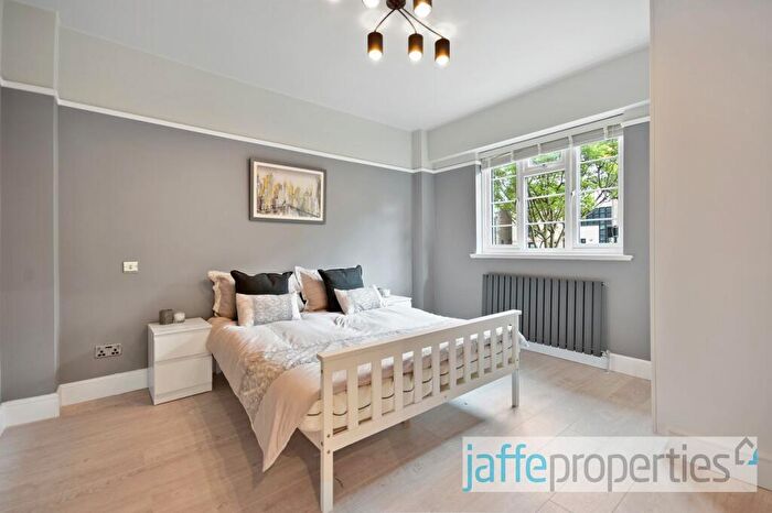 2 Bedroom Apartment To Rent In West End Lane, London, NW6