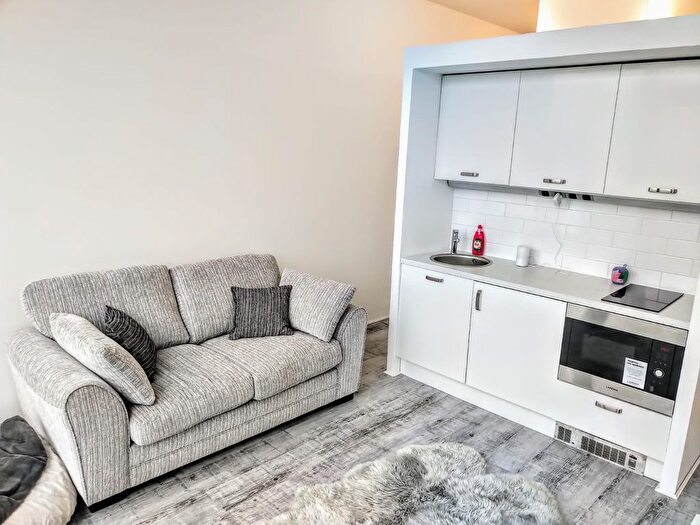 1 Bedroom Studio To Rent In Clippers Quay, Salford Quays, Salford, M50