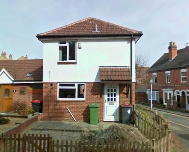2 Bedroom Semi-Detached House To Rent In Tynsley Court, Madeley, Telford, TF7