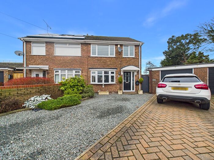 3 Bedroom Semi-Detached House For Sale In Mount Vernon, Hull, HU11