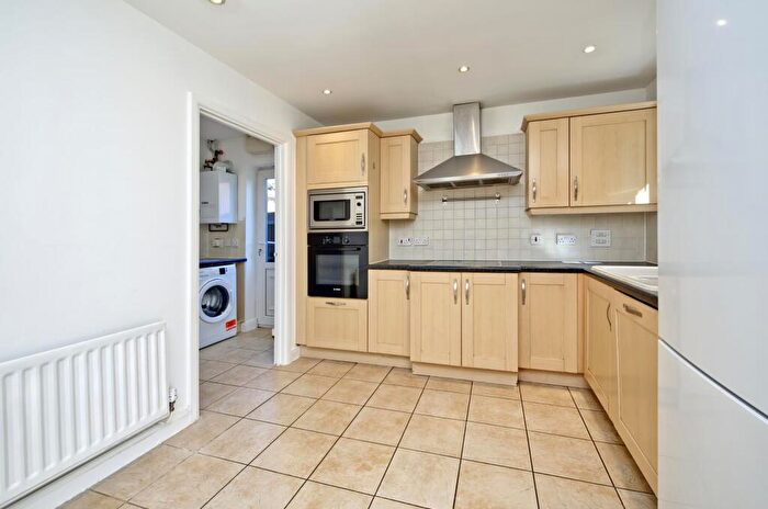 5 Bedroom Detached House To Rent In Tavistock Avenue, Lidbury Square, Mill Hill East, London, NW7
