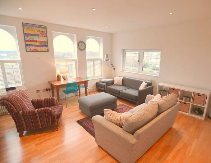 1 Bedroom Flat To Rent In Welsford Street, London, SE1