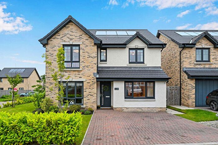 5 Bedroom Detached House For Sale In Baxter Road, Livingston, East Calder, EH53