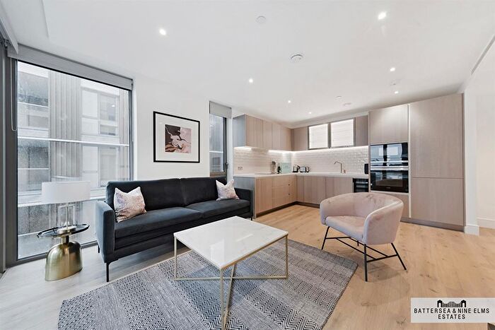 2 Bedroom Flat To Rent In Radley House, Prince Of Wales Drive, SW11