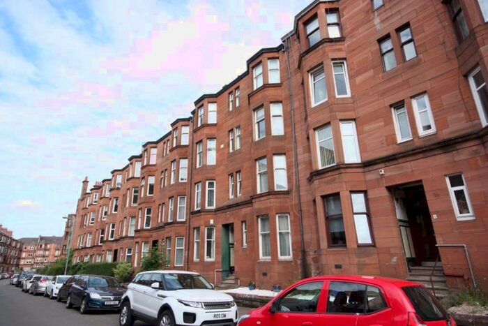 1 Bedroom Flat To Rent In / Kennoway Drive, Glasgow, G11